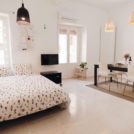 Amparito Apartment - Casc Antic Ταραγόνα Εξωτερικό φωτογραφία
